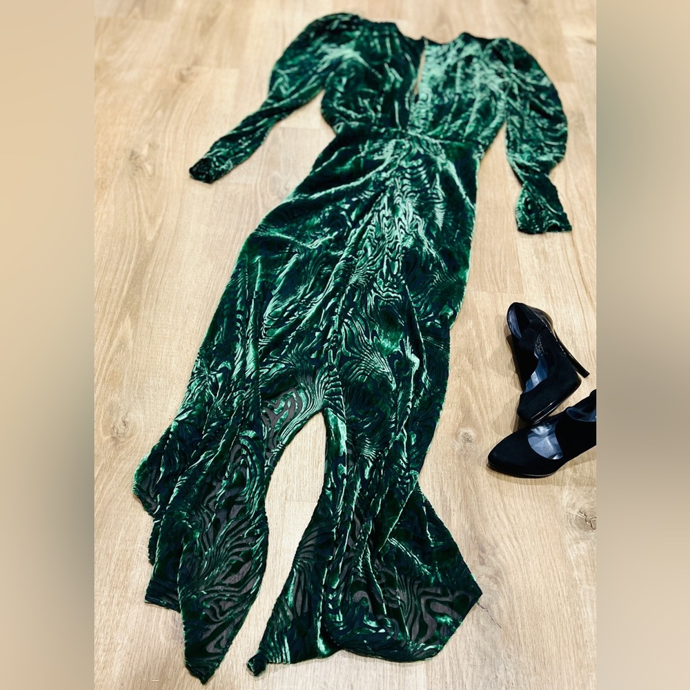 Long Sleeve Christmas Holiday Party Dress - Picture 6 of 16